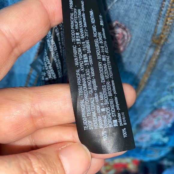 ZARA PREMIUM COLLECTION DENIM JACKET OVERSIZED EMBROIDERED ROSE FLOWERS Size XS - Picture 5 of 7